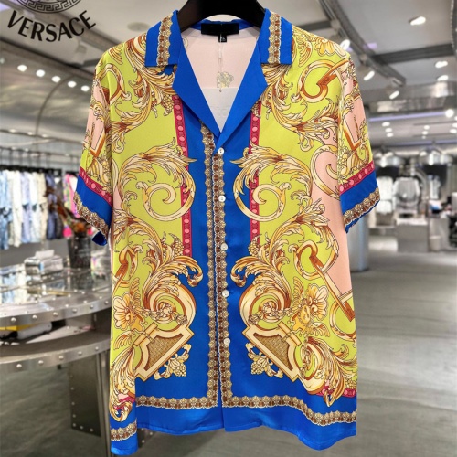 Cheap Versace Tracksuits Short Sleeved For Men #1221790 Replica Wholesale [$72.00 USD] [ITEM#1221790] on Replica Versace Tracksuits