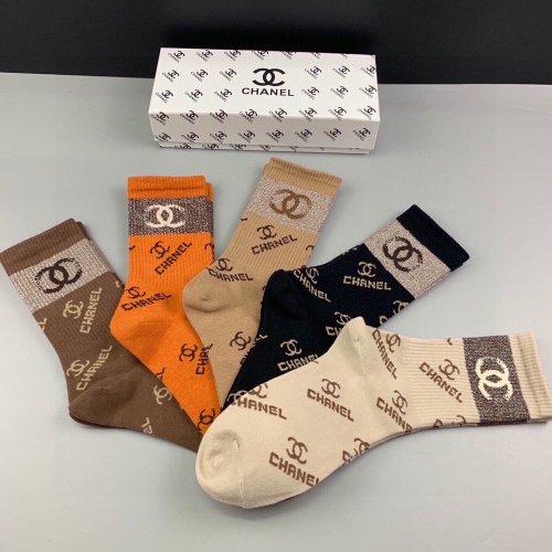 Cheap Chanel Socks For Women #1222205 Replica Wholesale [$27.00 USD] [ITEM#1222205] on Replica Chanel Socks