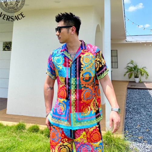 Cheap Versace Tracksuits Short Sleeved For Men #1222581 Replica Wholesale [$72.00 USD] [ITEM#1222581] on Replica Versace Tracksuits