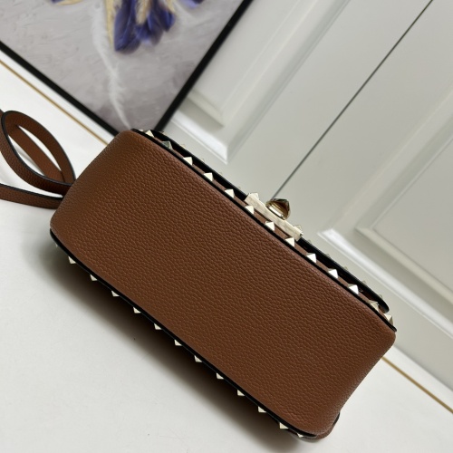 Cheap Valentino AAA Quality Messenger Bags For Women #1222923 Replica Wholesale [$100.00 USD] [ITEM#1222923] on Replica Valentino AAA Quality Messenger Bags