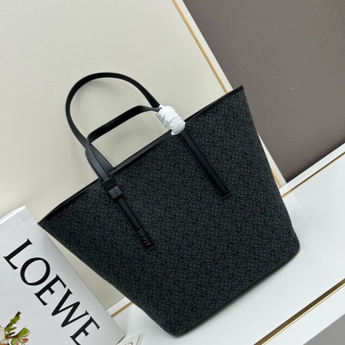 Cheap LOEWE AAA Quality Shoulder Bags For Women #1223222 Replica Wholesale [$175.00 USD] [ITEM#1223222] on Replica LOEWE AAA Quality Shoulder Bags