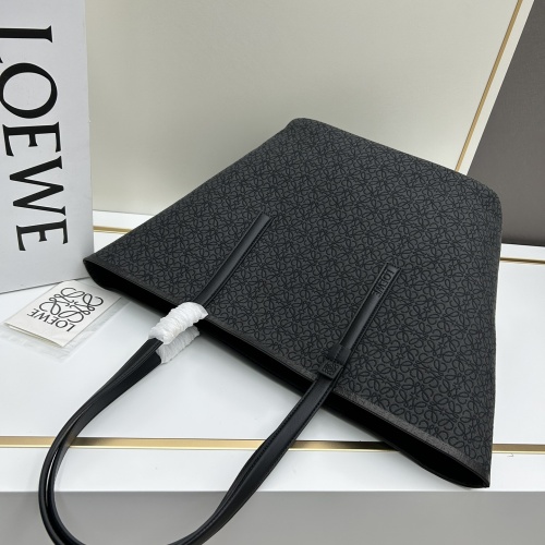 Cheap LOEWE AAA Quality Shoulder Bags For Women #1223222 Replica Wholesale [$175.00 USD] [ITEM#1223222] on Replica LOEWE AAA Quality Shoulder Bags