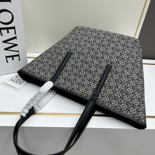 Cheap LOEWE AAA Quality Shoulder Bags For Women #1223224 Replica Wholesale [$175.00 USD] [ITEM#1223224] on Replica LOEWE AAA Quality Shoulder Bags