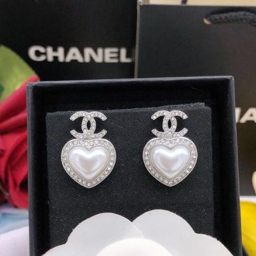 Cheap Chanel Earrings For Women #1223485 Replica Wholesale [$27.00 USD] [ITEM#1223485] on Replica Chanel Earrings