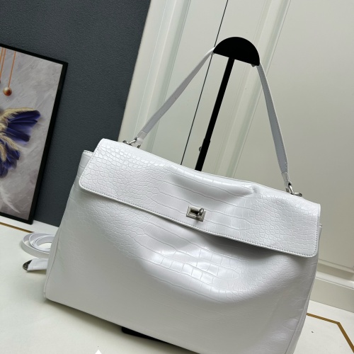 Cheap Balenciaga AAA Quality Shoulder Bags For Women #1223524 Replica Wholesale [$140.00 USD] [ITEM#1223524] on Replica Balenciaga AAA Quality Shoulder Bags