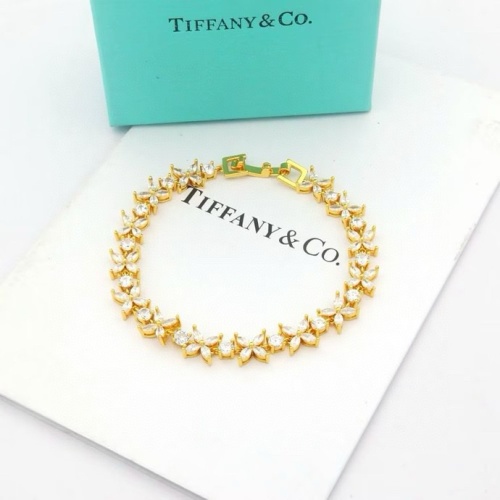 Cheap Tiffany Bracelets For Women #1223629 Replica Wholesale [$39.00 USD] [ITEM#1223629] on Replica Tiffany Bracelets