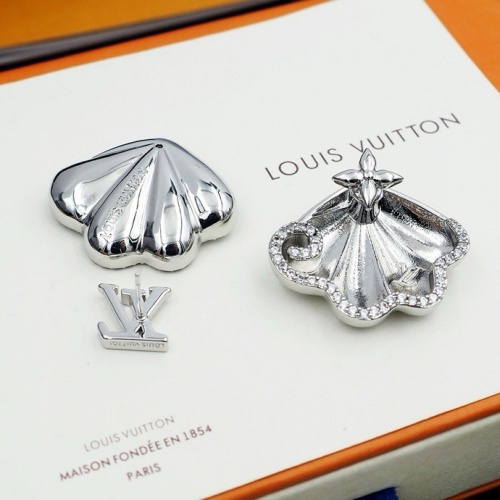 Cheap Louis Vuitton Earrings For Women #1223667 Replica Wholesale [$27.00 USD] [ITEM#1223667] on Replica Louis Vuitton Earrings