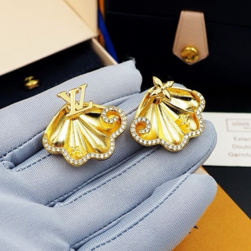 Cheap Louis Vuitton Earrings For Women #1223668 Replica Wholesale [$27.00 USD] [ITEM#1223668] on Replica Louis Vuitton Earrings