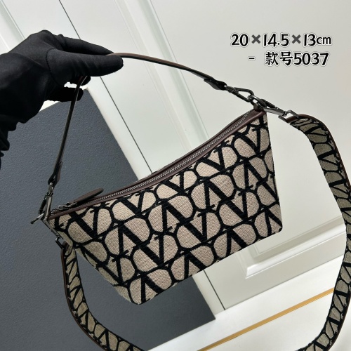 Cheap Valentino AAA Quality Messenger Bags For Women #1223694 Replica Wholesale [$85.00 USD] [ITEM#1223694] on Replica Valentino AAA Quality Messenger Bags