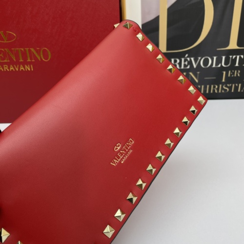 Cheap Valentino AAA Quality Messenger Bags For Women #1223716 Replica Wholesale [$88.00 USD] [ITEM#1223716] on Replica Valentino AAA Quality Messenger Bags