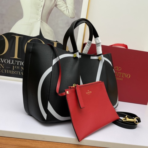 Cheap Valentino AAA Quality Handbags For Women #1223769 Replica Wholesale [$105.00 USD] [ITEM#1223769] on Replica Valentino AAA Quality Handbags