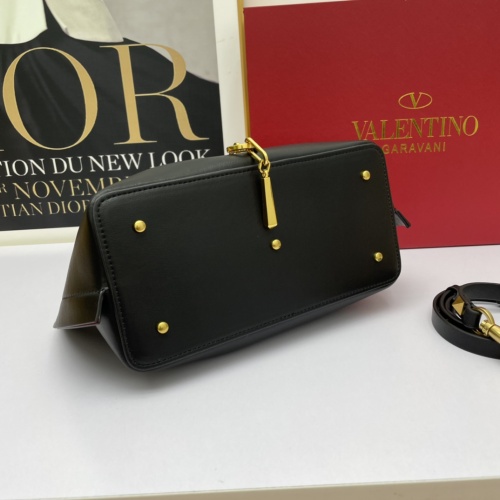 Cheap Valentino AAA Quality Handbags For Women #1223772 Replica Wholesale [$100.00 USD] [ITEM#1223772] on Replica Valentino AAA Quality Handbags