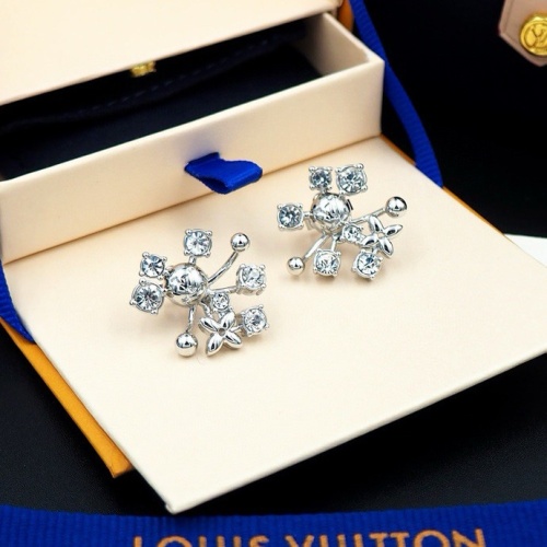 Cheap Louis Vuitton Earrings For Women #1223857 Replica Wholesale [$27.00 USD] [ITEM#1223857] on Replica Louis Vuitton Earrings