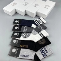 Cheap Versace Socks For Men #1218729 Replica Wholesale [$25.00 USD] [ITEM#1218729] on Replica Versace Socks