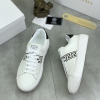 Versace Casual Shoes For Men #1221182