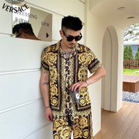 Cheap Versace Tracksuits Short Sleeved For Men #1221789 Replica Wholesale [$72.00 USD] [ITEM#1221789] on Replica Versace Tracksuits