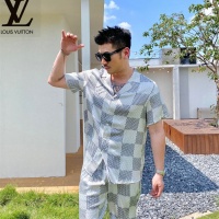 Cheap Louis Vuitton LV Tracksuits Short Sleeved For Men #1222555 Replica Wholesale [$72.00 USD] [ITEM#1222555] on Replica Louis Vuitton LV Tracksuits