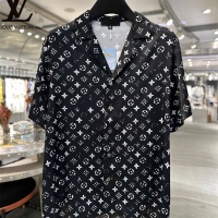 Cheap Louis Vuitton LV Tracksuits Short Sleeved For Men #1222568 Replica Wholesale [$72.00 USD] [ITEM#1222568] on Replica Louis Vuitton LV Tracksuits