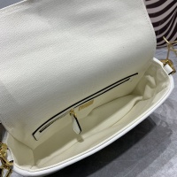 Cheap Fendi AAA Quality Messenger Bags For Women #1223398 Replica Wholesale [$112.00 USD] [ITEM#1223398] on Replica Fendi AAA Messenger Bags