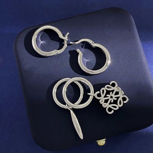 Cheap LOEWE Earrings For Women #1223952 Replica Wholesale [$29.00 USD] [ITEM#1223952] on Replica LOEWE Earrings