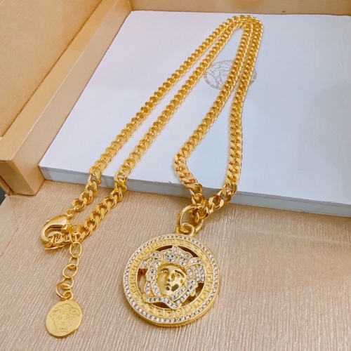 Cheap Versace Necklaces #1223956 Replica Wholesale [$56.00 USD] [ITEM#1223956] on Replica Versace Necklaces