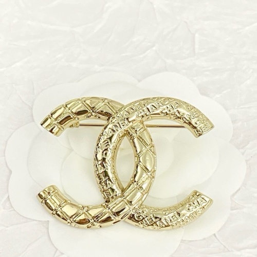 Cheap Chanel Brooches For Women #1224066 Replica Wholesale [$32.00 USD] [ITEM#1224066] on Replica Chanel Brooches