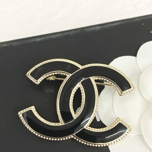 Cheap Chanel Brooches For Women #1224069 Replica Wholesale [$32.00 USD] [ITEM#1224069] on Replica Chanel Brooches