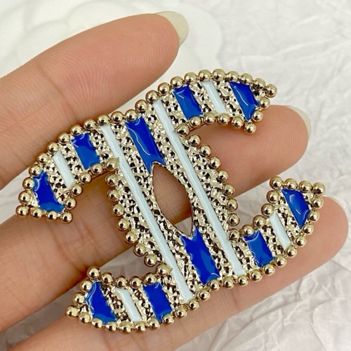 Cheap Chanel Brooches For Women #1224072 Replica Wholesale [$32.00 USD] [ITEM#1224072] on Replica Chanel Brooches