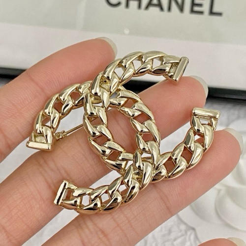 Cheap Chanel Brooches For Women #1224073 Replica Wholesale [$32.00 USD] [ITEM#1224073] on Replica Chanel Brooches