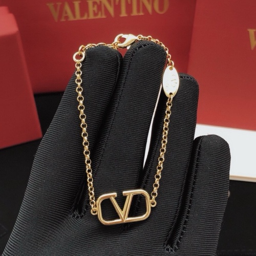 Cheap Valentino Bracelets #1224080 Replica Wholesale [$27.00 USD] [ITEM#1224080] on Replica Valentino Bracelets