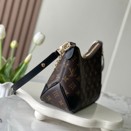 Cheap Louis Vuitton AAA Quality Messenger Bags For Women #1224203 Replica Wholesale [$165.00 USD] [ITEM#1224203] on Replica Louis Vuitton AAA Quality Messenger Bags