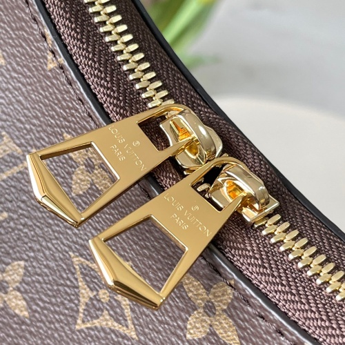 Cheap Louis Vuitton AAA Quality Messenger Bags For Women #1224203 Replica Wholesale [$165.00 USD] [ITEM#1224203] on Replica Louis Vuitton AAA Quality Messenger Bags