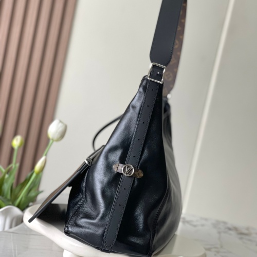 Cheap Louis Vuitton AAA Quality Shoulder Bags For Women #1224275 Replica Wholesale [$264.46 USD] [ITEM#1224275] on Replica Louis Vuitton AAA Quality Shoulder Bags