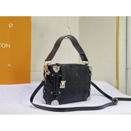 Cheap Louis Vuitton AAA Quality Messenger Bags For Unisex #1224313 Replica Wholesale [$68.00 USD] [ITEM#1224313] on Replica Louis Vuitton AAA Quality Messenger Bags