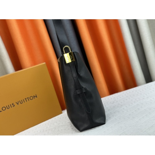 Cheap Louis Vuitton AAA Quality Shoulder Bags For Women #1224397 Replica Wholesale [$98.00 USD] [ITEM#1224397] on Replica Louis Vuitton AAA Quality Shoulder Bags