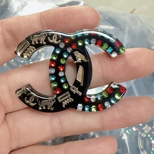 Cheap Chanel Brooches For Women #1224449 Replica Wholesale [$32.00 USD] [ITEM#1224449] on Replica Chanel Brooches