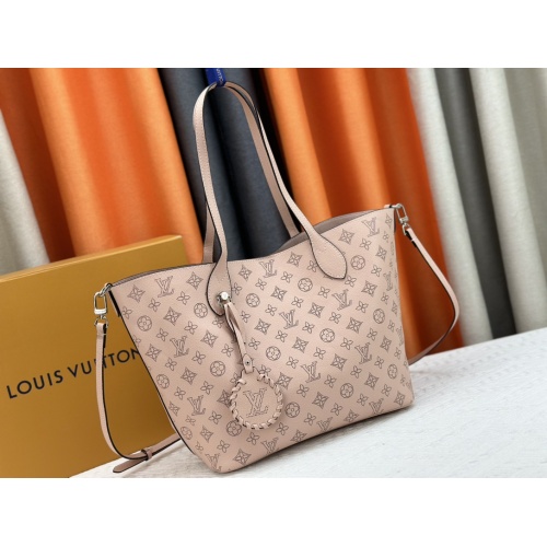 Cheap Louis Vuitton AAA Quality Shoulder Bags For Women #1224456 Replica Wholesale [$72.00 USD] [ITEM#1224456] on Replica Louis Vuitton AAA Quality Shoulder Bags