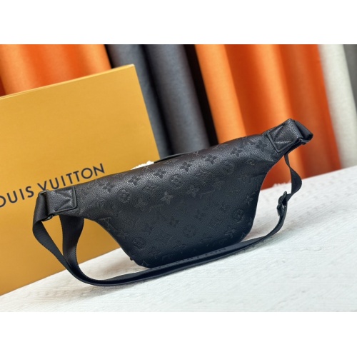 Cheap Louis Vuitton LV AAA Quality Belt Bags For Unisex #1224466 Replica Wholesale [$68.00 USD] [ITEM#1224466] on Replica Louis Vuitton LV AAA Quality Belt Bags