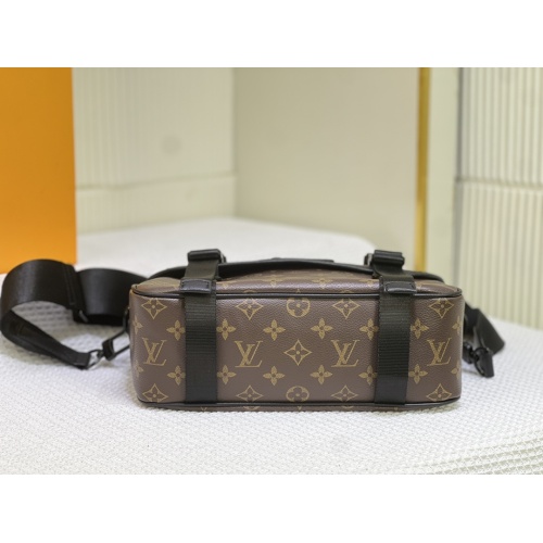 Cheap Louis Vuitton AAA Man Messenger Bags #1224573 Replica Wholesale [$82.00 USD] [ITEM#1224573] on Replica Louis Vuitton AAA Man Messenger Bags