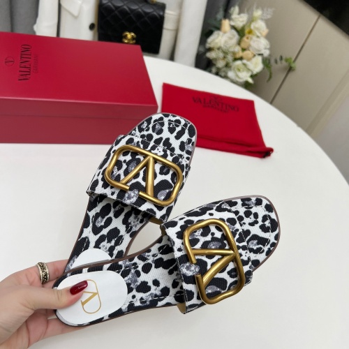 Cheap Valentino Slippers For Women #1224628 Replica Wholesale [$82.00 USD] [ITEM#1224628] on Replica Valentino Slippers