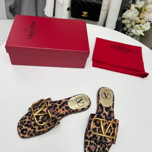 Cheap Valentino Slippers For Women #1224631 Replica Wholesale [$82.00 USD] [ITEM#1224631] on Replica Valentino Slippers