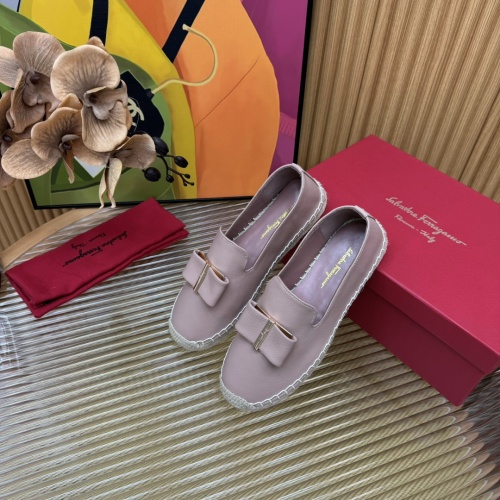 Cheap Salvatore Ferragamo Casual Shoes For Women #1224829 Replica Wholesale [$102.00 USD] [ITEM#1224829] on Replica Salvatore Ferragamo Casual Shoes