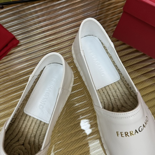 Cheap Salvatore Ferragamo Casual Shoes For Women #1224847 Replica Wholesale [$102.00 USD] [ITEM#1224847] on Replica Salvatore Ferragamo Casual Shoes