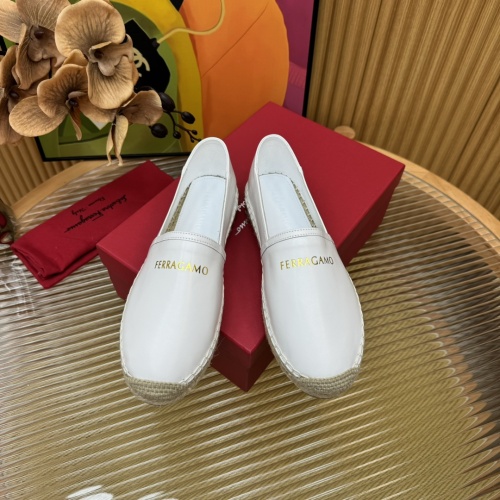 Cheap Salvatore Ferragamo Casual Shoes For Women #1224847 Replica Wholesale [$102.00 USD] [ITEM#1224847] on Replica Salvatore Ferragamo Casual Shoes