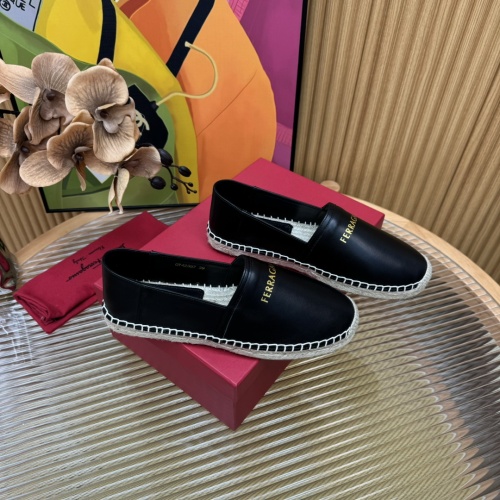 Cheap Salvatore Ferragamo Casual Shoes For Women #1224848 Replica Wholesale [$102.00 USD] [ITEM#1224848] on Replica Salvatore Ferragamo Casual Shoes