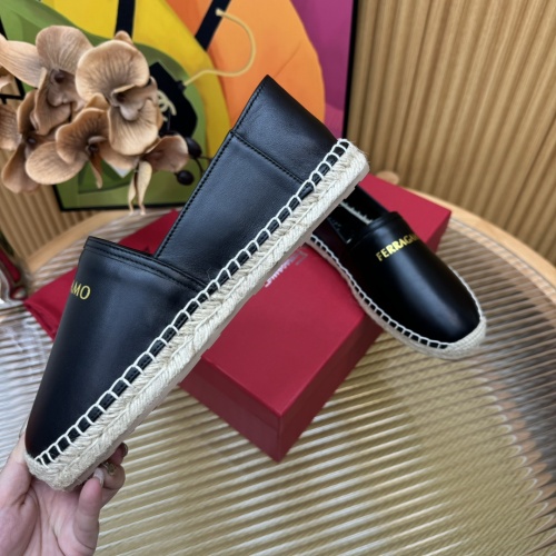 Cheap Salvatore Ferragamo Casual Shoes For Women #1224848 Replica Wholesale [$102.00 USD] [ITEM#1224848] on Replica Salvatore Ferragamo Casual Shoes