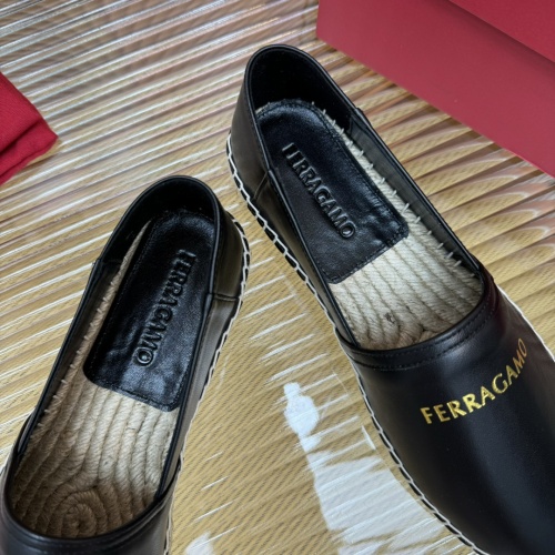 Cheap Salvatore Ferragamo Casual Shoes For Men #1224850 Replica Wholesale [$102.00 USD] [ITEM#1224850] on Replica Salvatore Ferragamo Casual Shoes