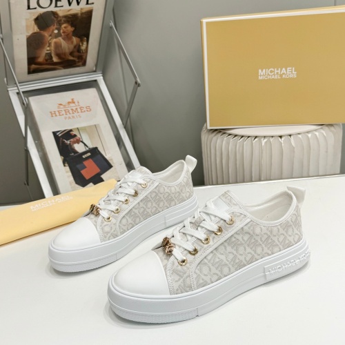 Cheap Michael Kors Shoes For Women #1224908 Replica Wholesale [$96.00 USD] [ITEM#1224908] on Replica Michael Kors Shoes