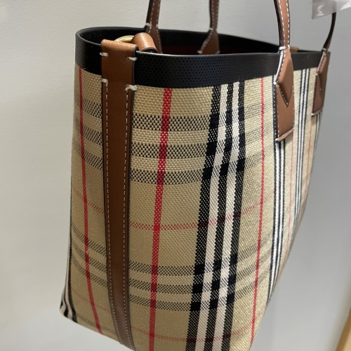 Cheap Burberry AAA Quality Shoulder Bags For Women #1225080 Replica Wholesale [$150.00 USD] [ITEM#1225080] on Replica Burberry AAA Quality Shoulder Bags