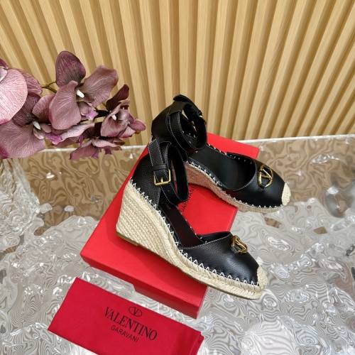 Cheap Valentino Sandal For Women #1225201 Replica Wholesale [$108.00 USD] [ITEM#1225201] on Replica Valentino Sandal